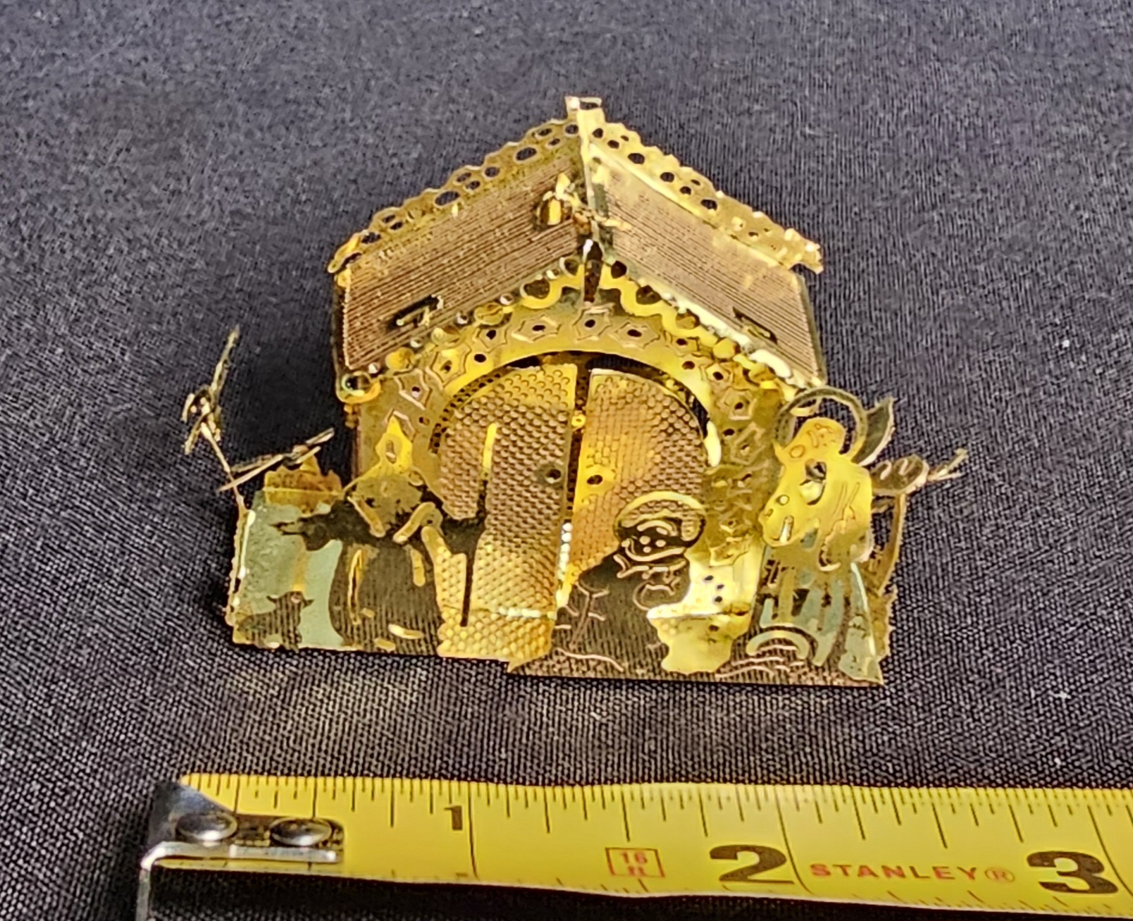 Vtg Brass Filigree Christmas Ornament Holiday Tree Decor Nativity Scene Taiwan