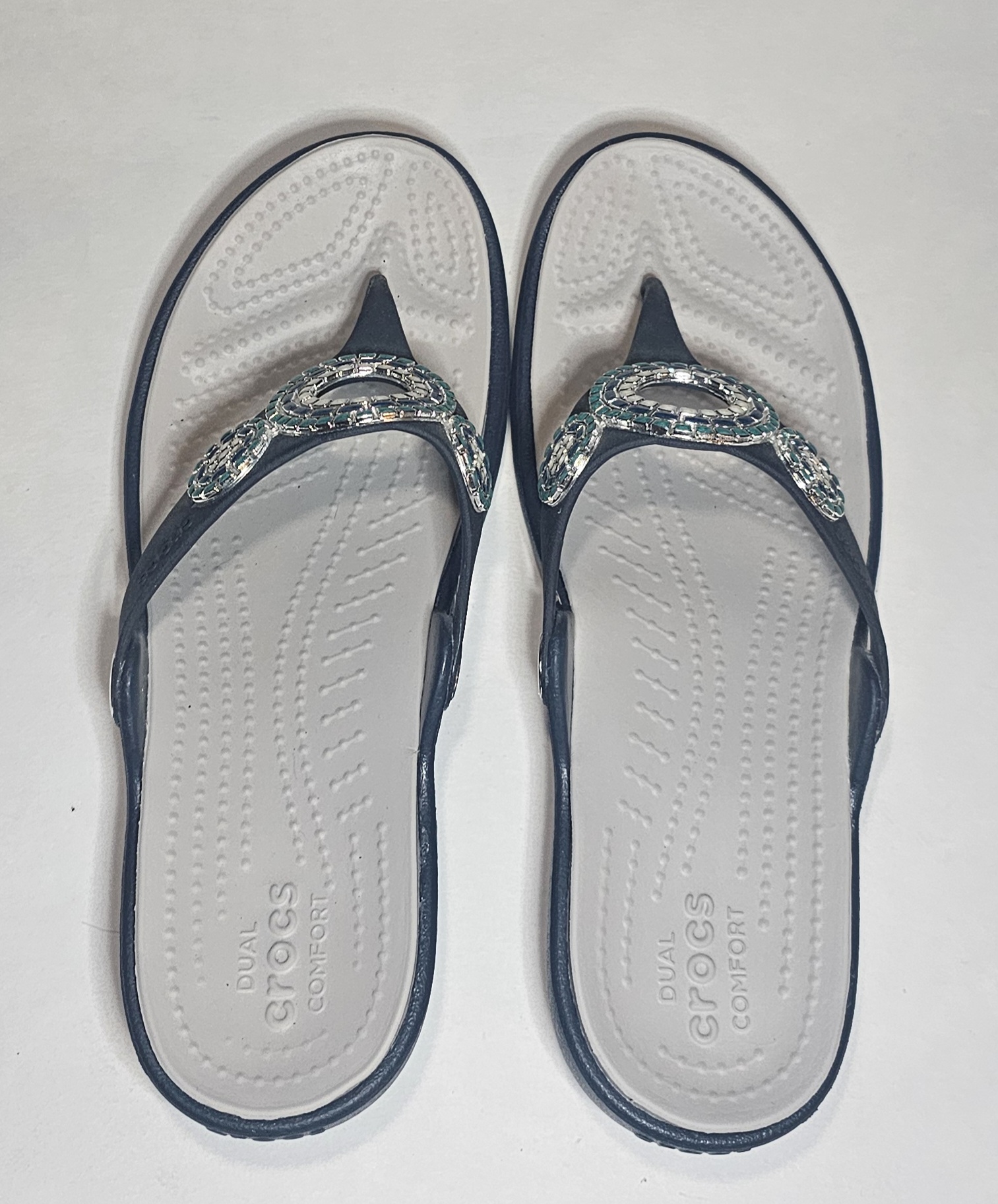 Size 8W Crocs Sanrah Diamante Wedge Sandals Flip Flops Blue Turquoise Mosaic