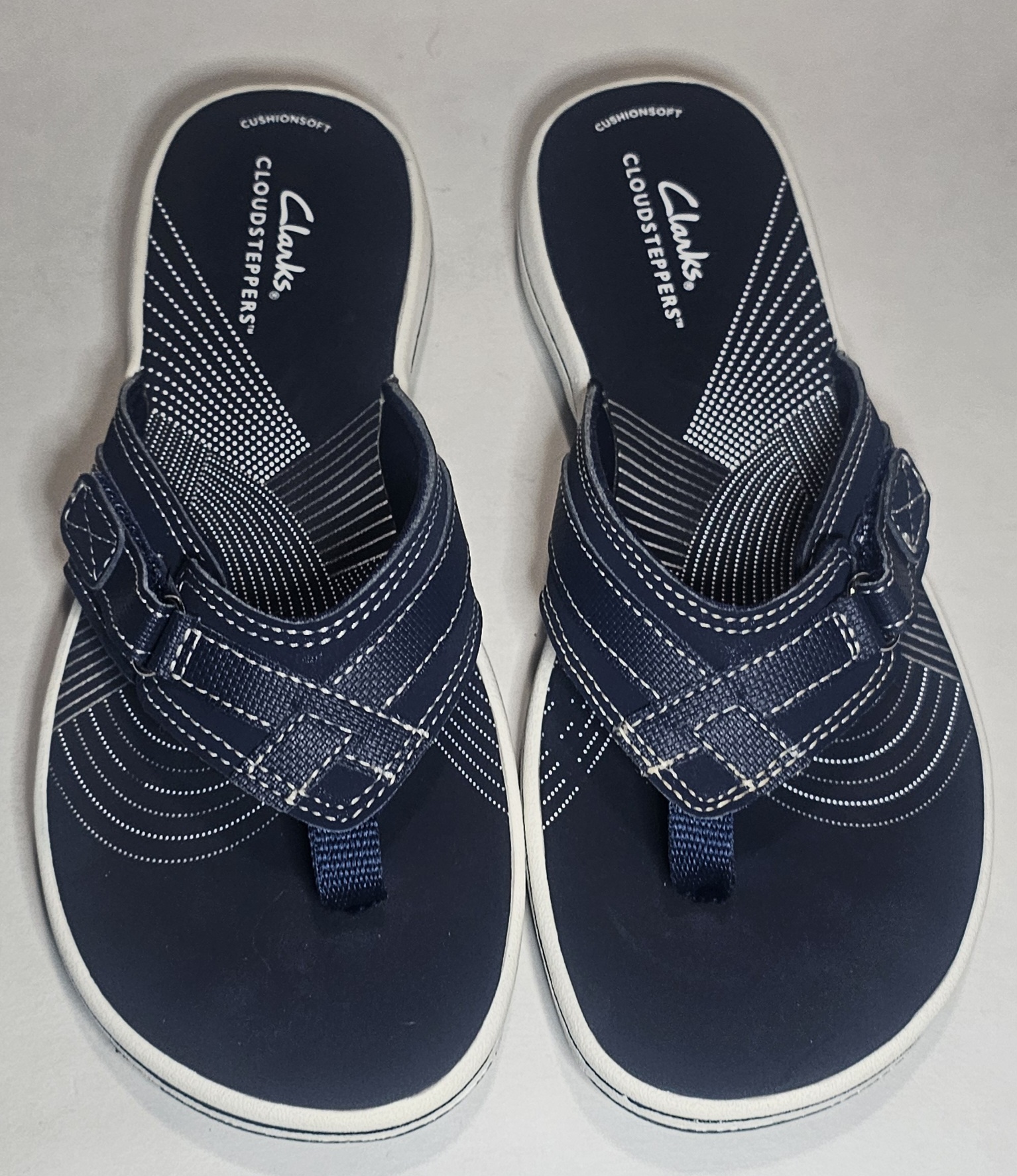 Size 8 Clarks Cloudsteppers Navy Blue Flip Flop Sandals Womens Comfort Thong Str