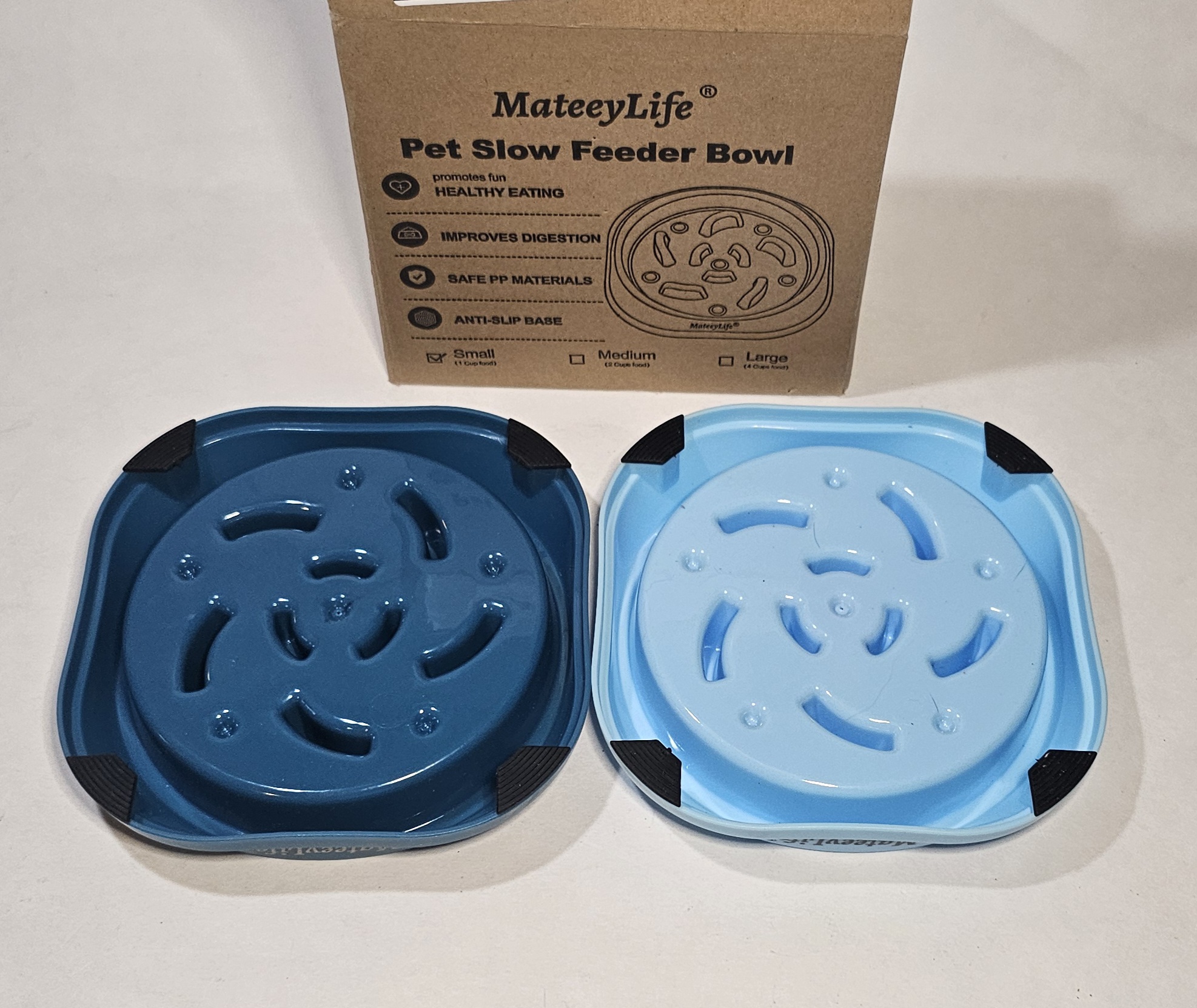 MateeyLife Slow Feeder Bowl Set Blue Plastic Easy To Clean Safe Material