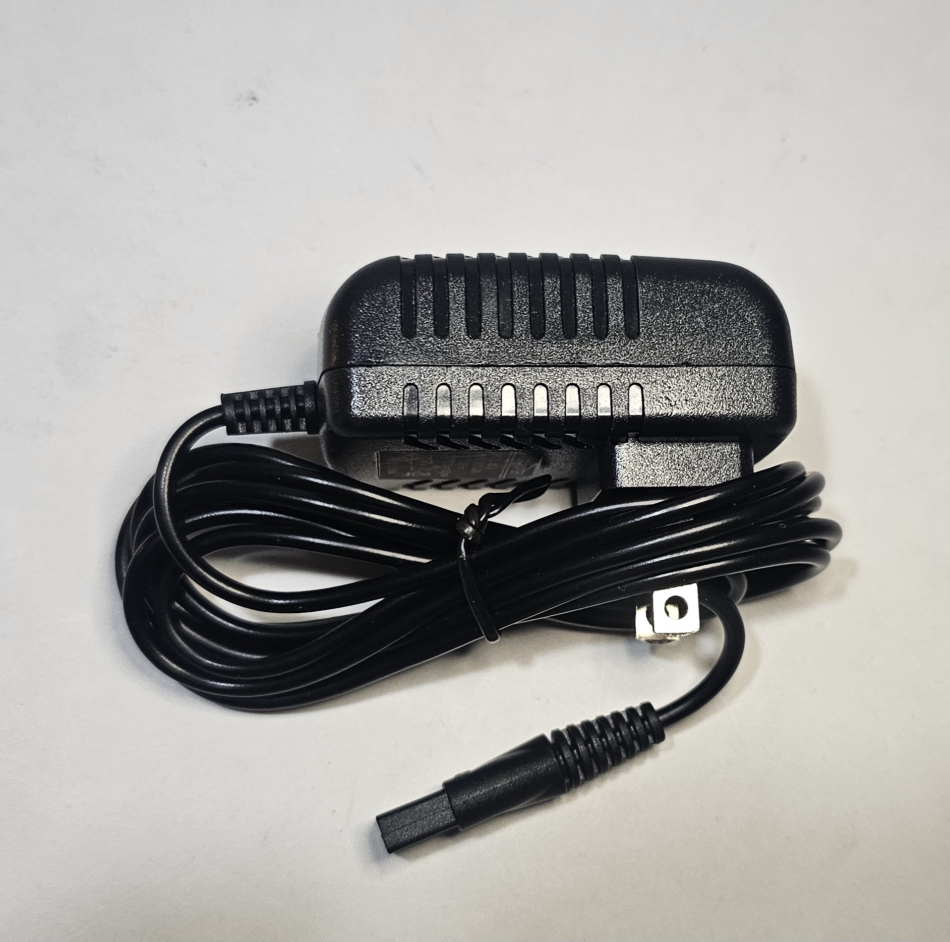 Replacment Charger For BaByliss PRO Shaver FXFS2 FXFS2G, 4.5V Adapter Compatible With BaBylissPRO Barberology Cordless Metal Double Foil Shaver FXFS2 Power Cord Supply