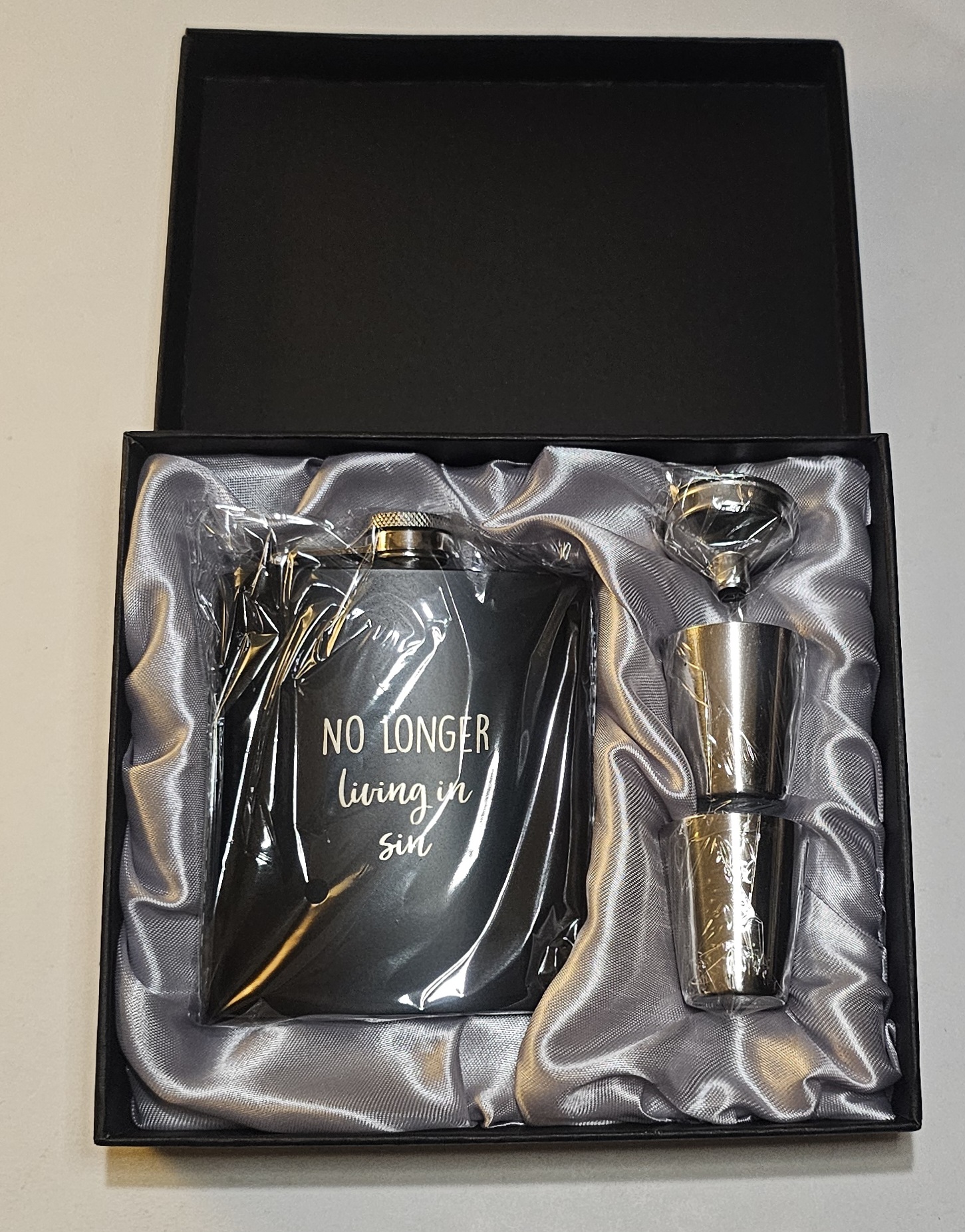 Flask Gift Set For Men Stainless Steel Hip Flask 8oz