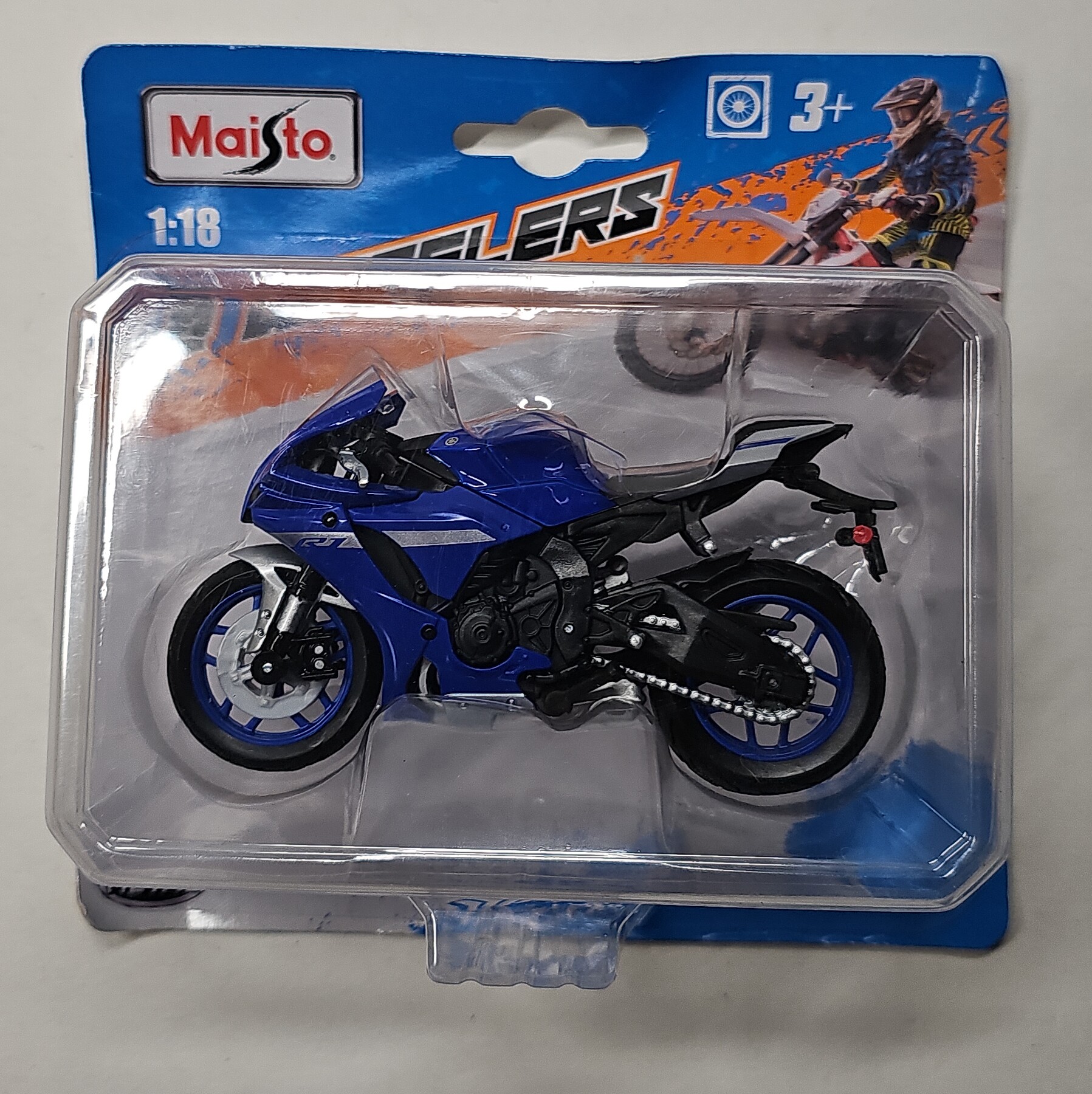 Maisto Yamaha R1 Blue 1:18 Scale
